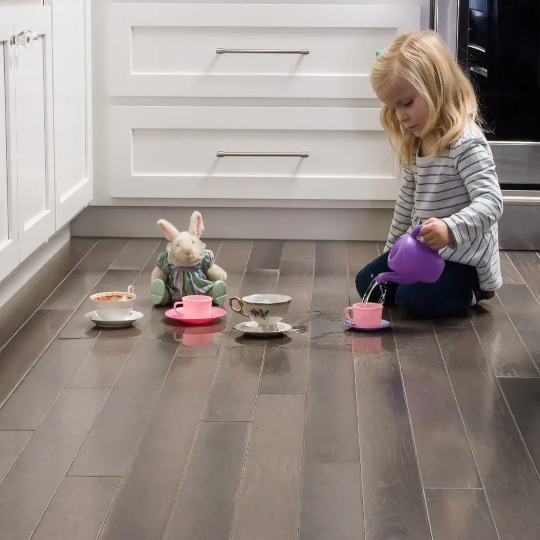 Relic-SW698-09036-Curio-2W753-TeaParty-H